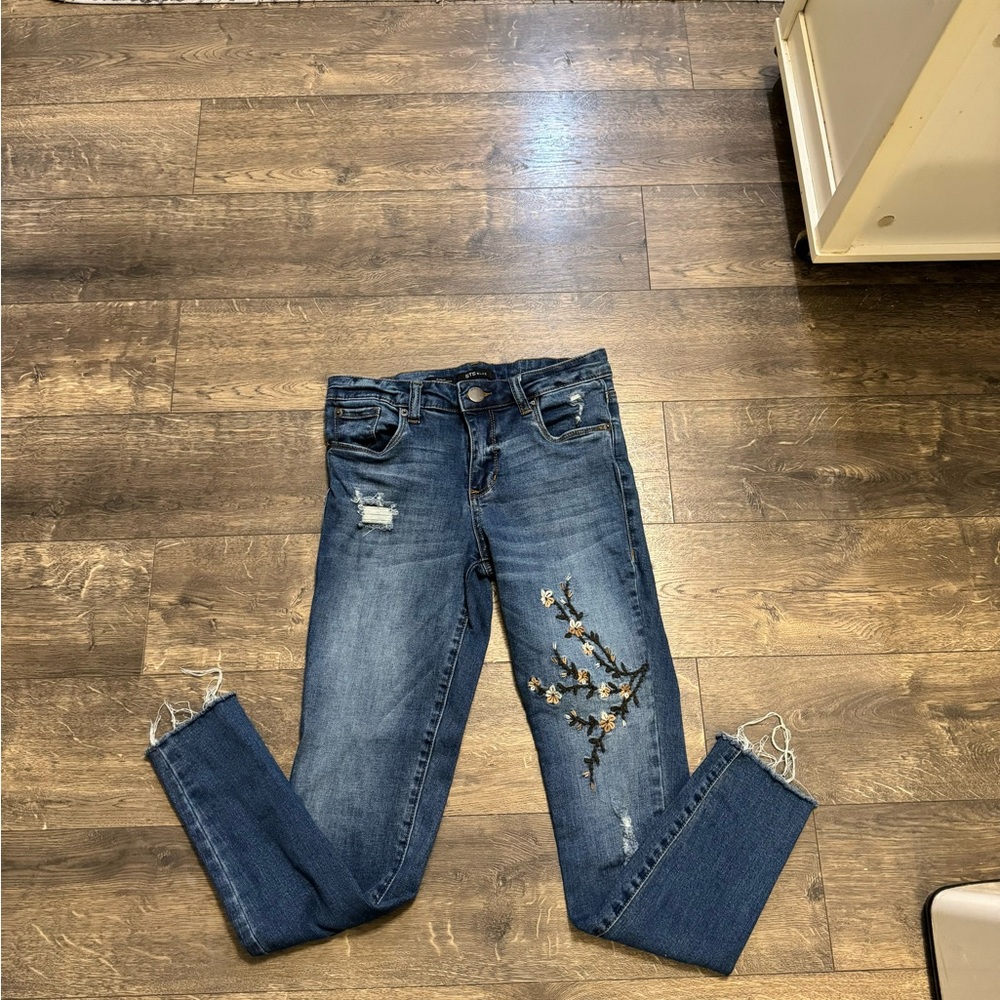 STS Blue Embroidered Emma Skinny Ankle Jeans SZ 26‎